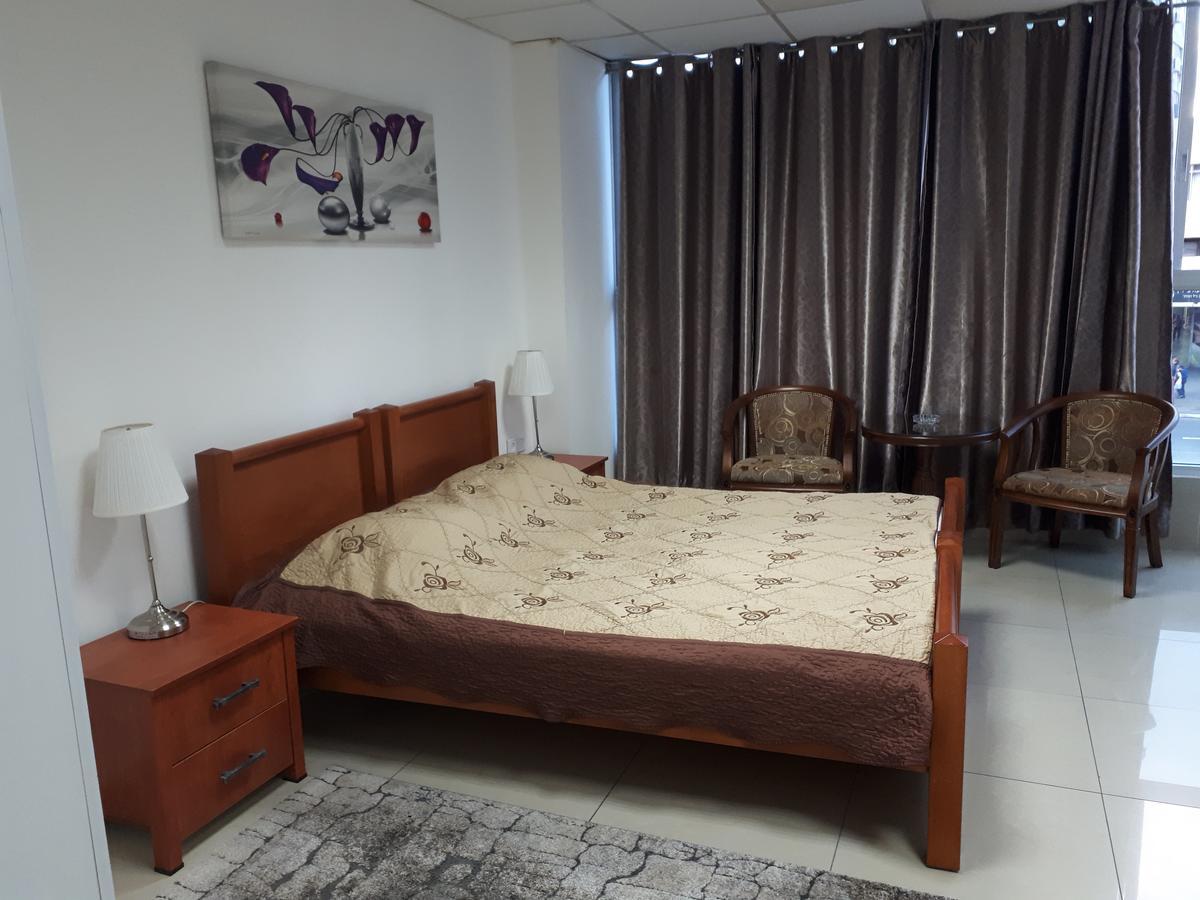 Hotel Rothschild 37 Bat Yam Bagian luar foto